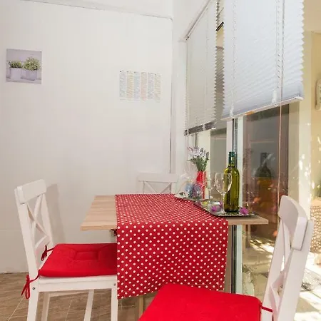 Apartment Apartman Cici *