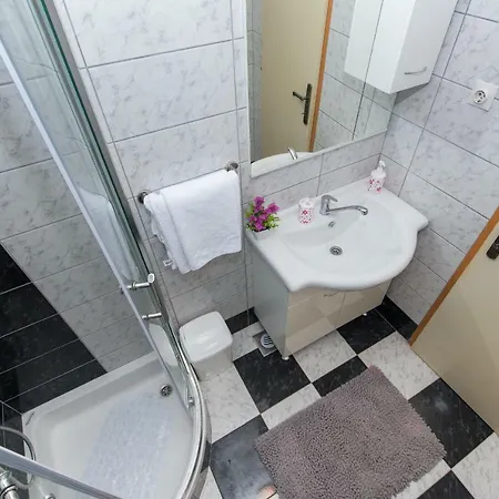 Apartment Apartman Cici *